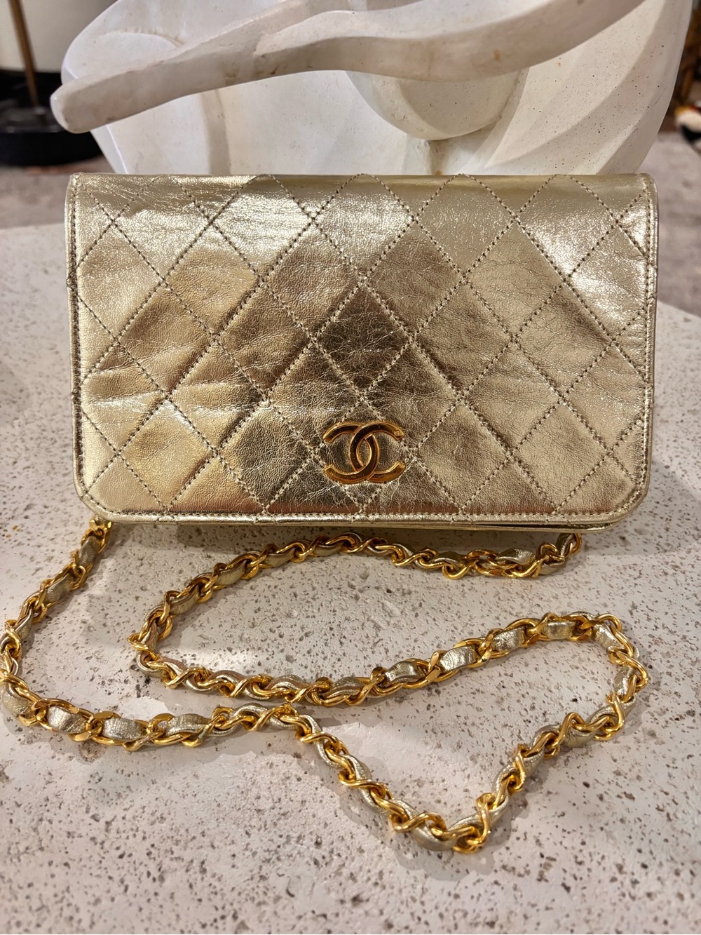 Authentic CHANEL vintage classic single flap 24k gold hardware - Picture 1 of 14